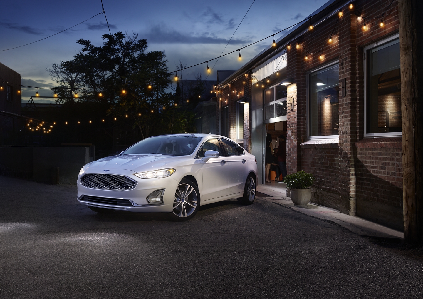 Inside The 2020 Ford Fusion: Options Abound in a Midsize Sedan - Autoversed